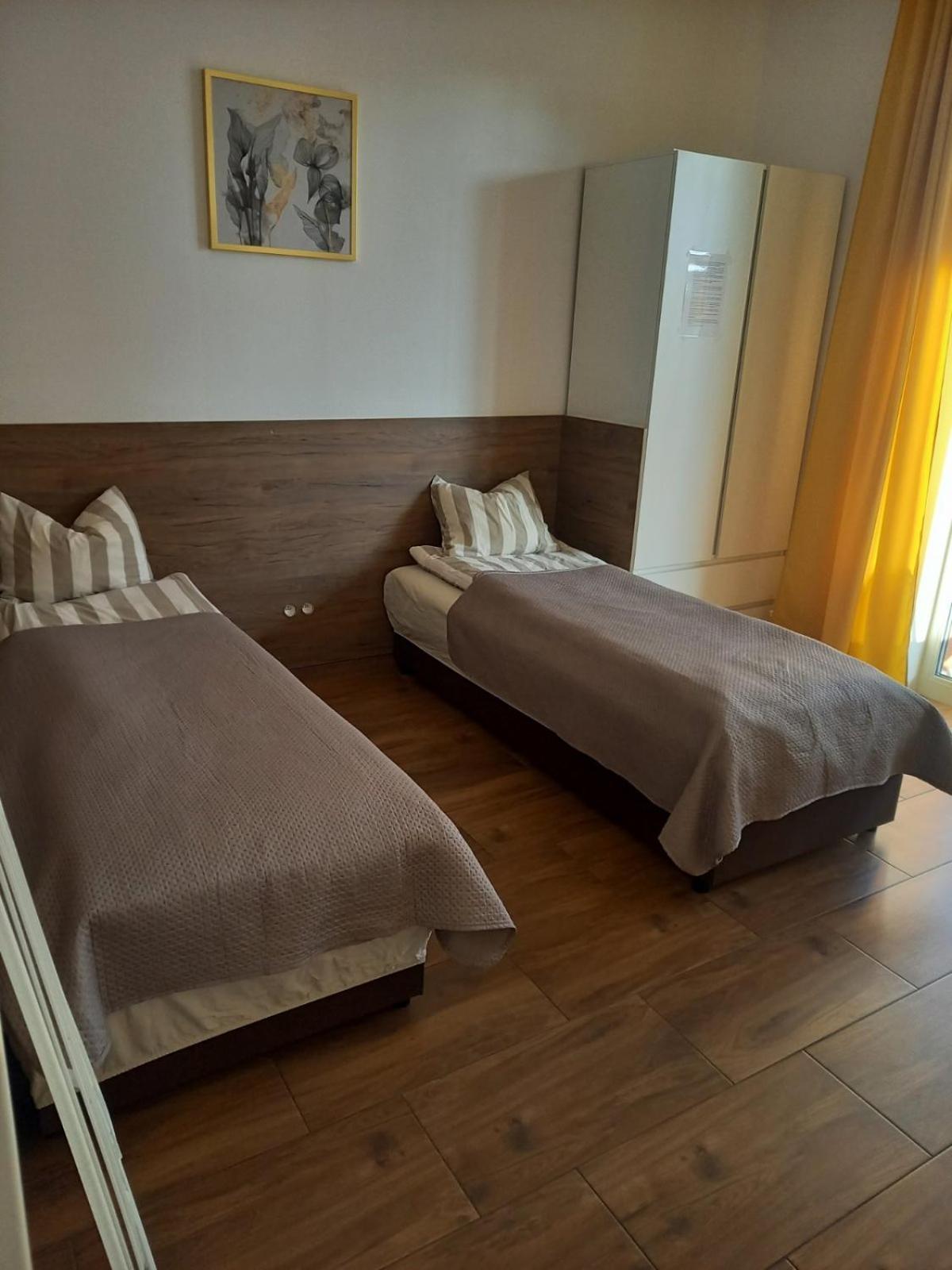 Geodezyjna'70 Cozy Rooms P1 Warschau Exterior foto